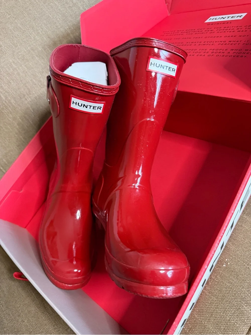 Hunter Original Short Gloss Red Rain Boots Women's Size 8 Waterproof Box